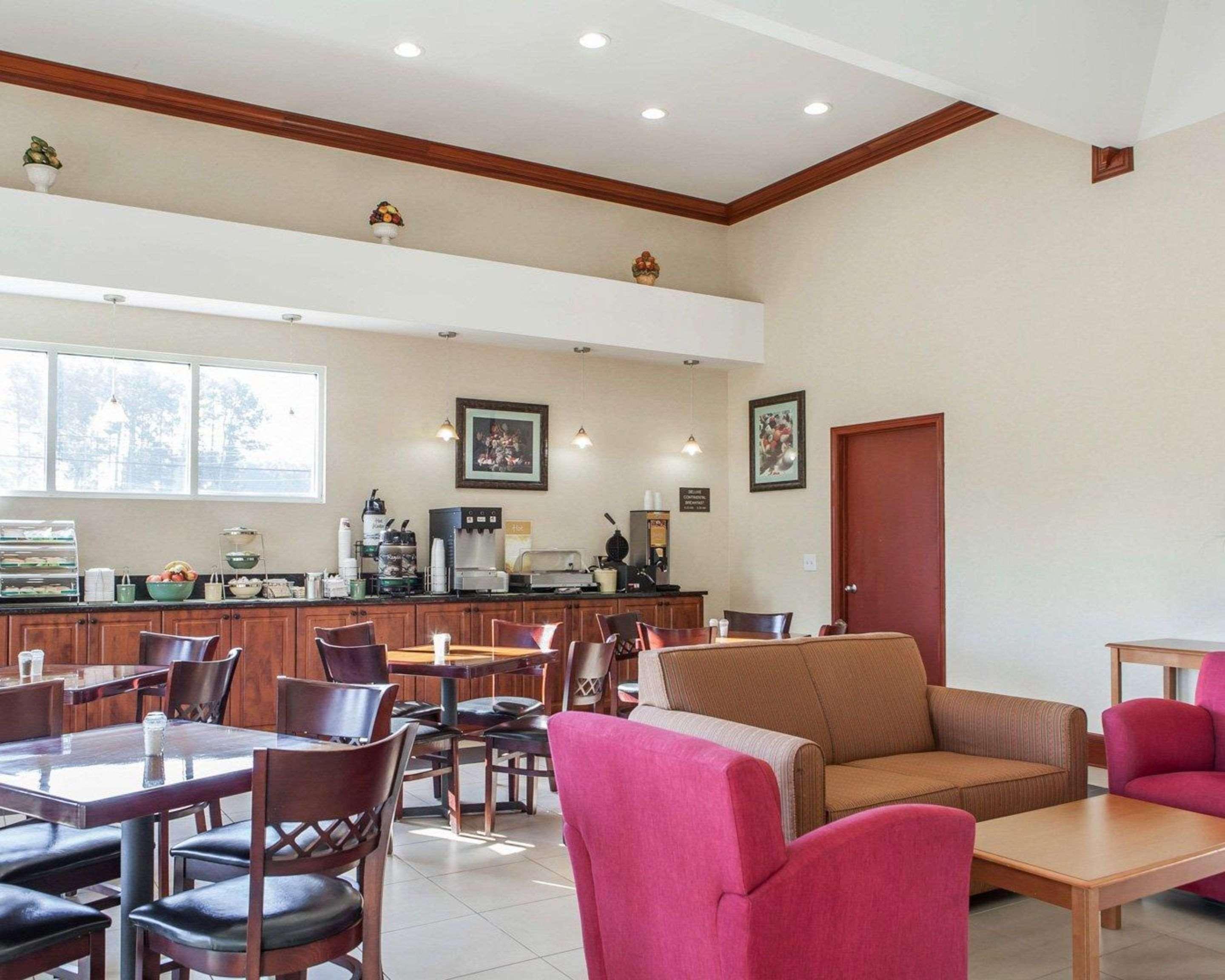 קרטרסוויל Quality Inn & Suites מראה חיצוני תמונה