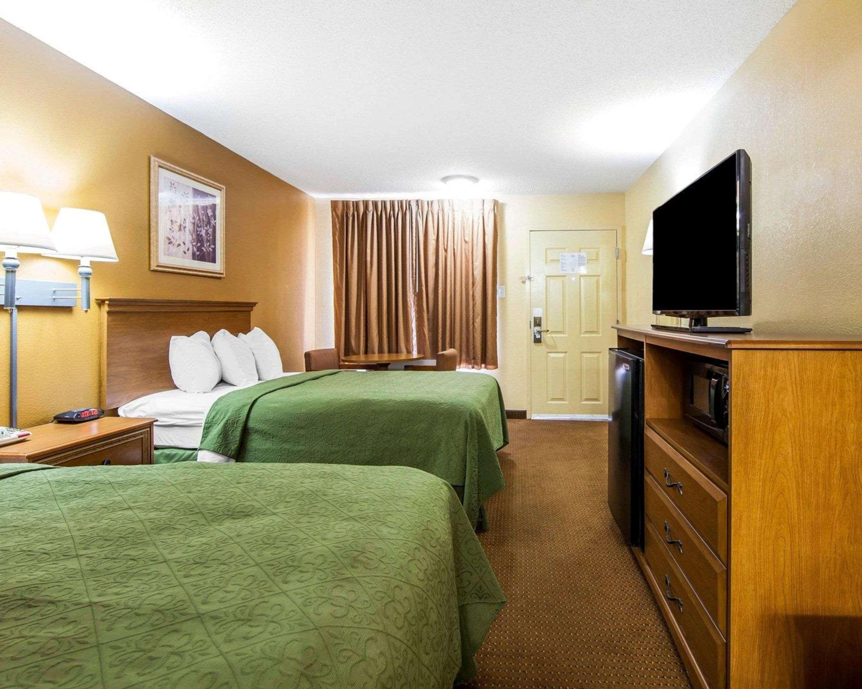 קרטרסוויל Quality Inn & Suites מראה חיצוני תמונה