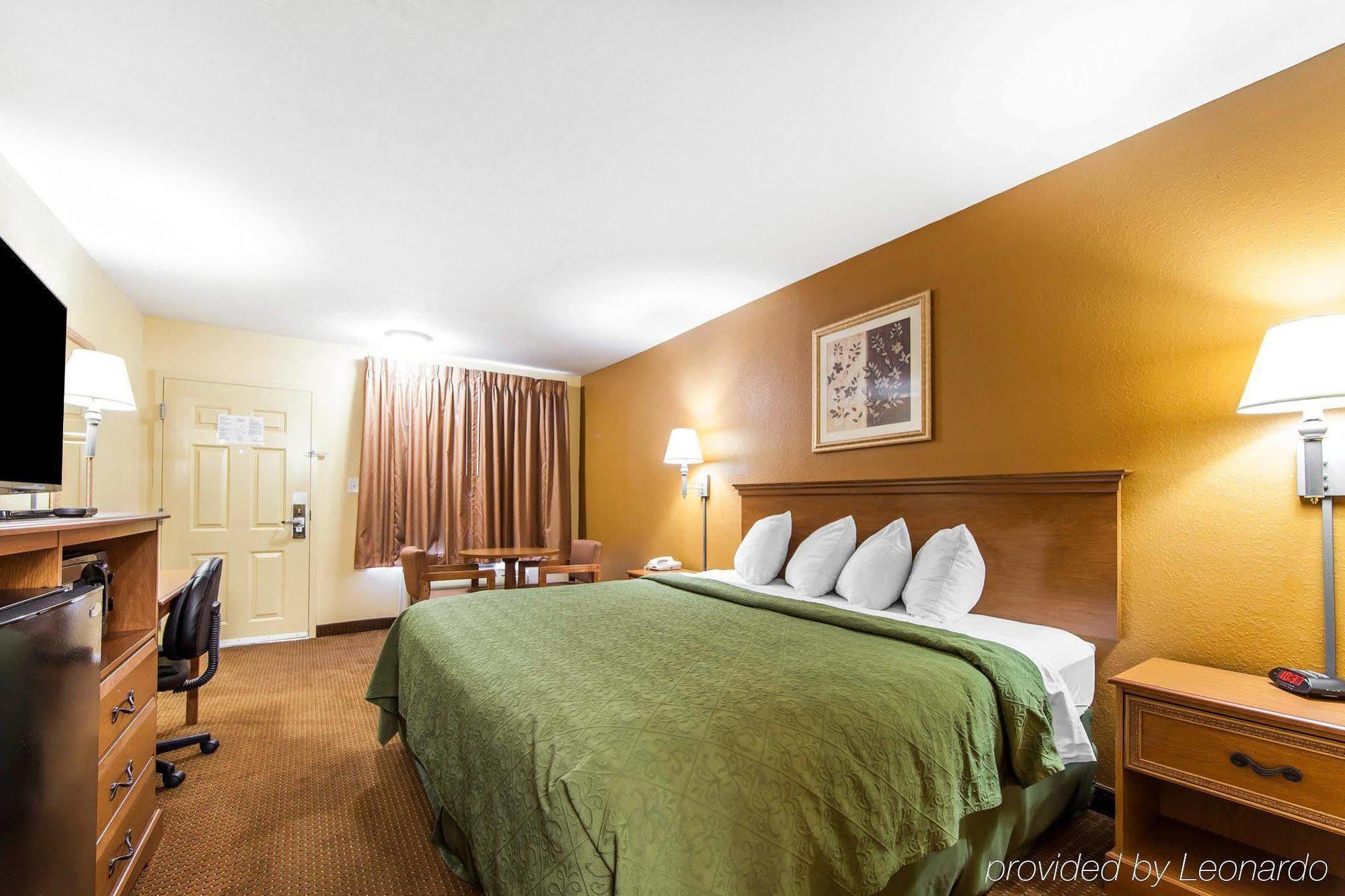 קרטרסוויל Quality Inn & Suites מראה חיצוני תמונה